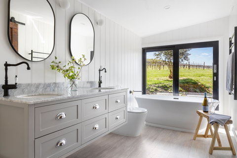 Mt Bellevue - King Valley - Tourism Canberra 2