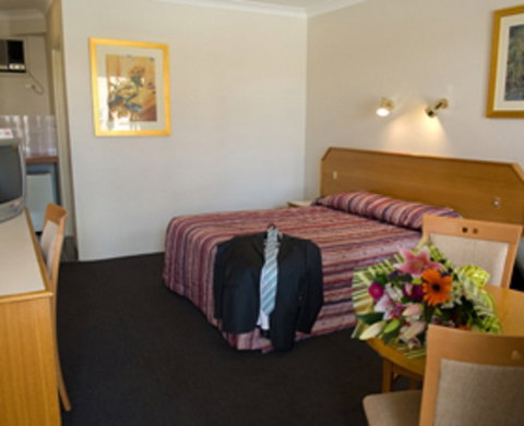 Narellan Motor Inn - Tourism Canberra 0