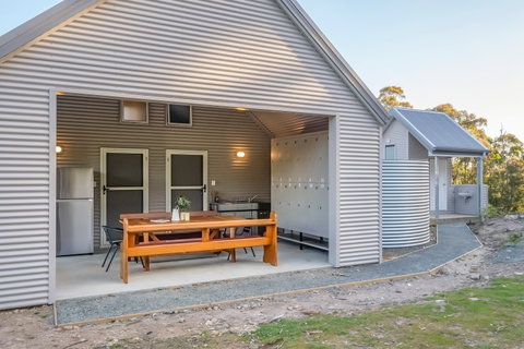 Pilgrim Hill - Tourism Canberra 2