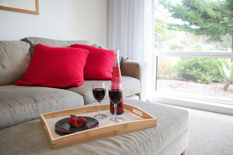 Surfleet Holiday Unit - Tourism Canberra 1