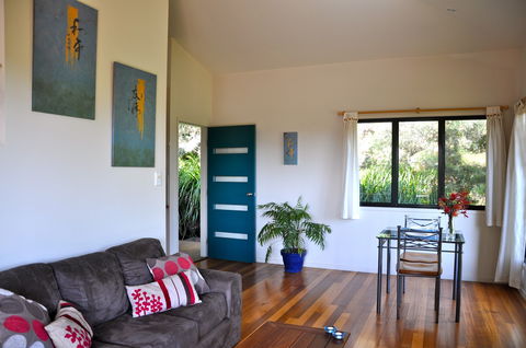 Tallaringa Views - Tourism Canberra 0