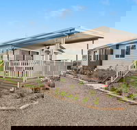 The Lake House - Tourism Canberra