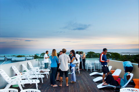 The Island Accommodation - Phillip Island YHA - Tourism Canberra 1