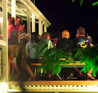 Blue Reef Backpackers - Tourism Canberra