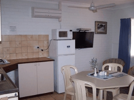 Busselton Jetty Chalets - Tourism Canberra