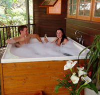 Yallingup Lodge Spa Retreat - Tourism Canberra
