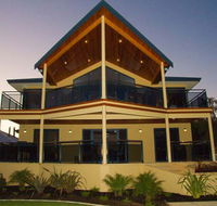 Nautica Lodge - Tourism Canberra