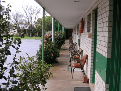 Mount Barker Valley Views Motel & Chalets - Tourism Canberra 4