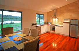 Acacia Chalets - Tourism Canberra 1