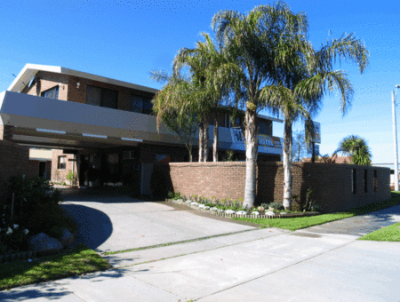 Albury Garden Court Motel - Tourism Canberra