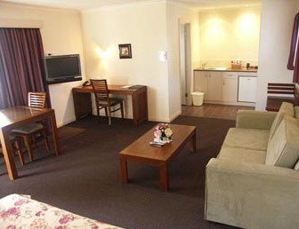 Armidale Pines Motel - Tourism Canberra 3