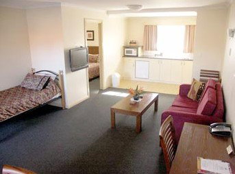 Armidale Pines Motel - Tourism Canberra 4