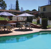 Hideaway Motor Inn - Tourism Canberra