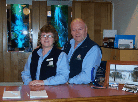 New England Motor Inn - Tourism Canberra 4