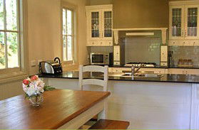 Brantwood Cottage - Tourism Canberra 1