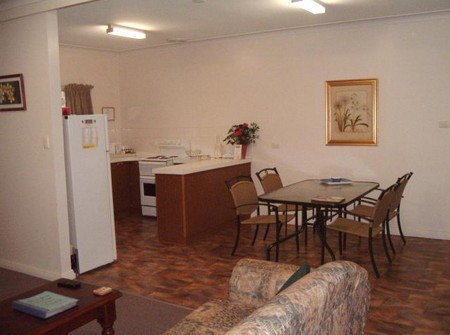About Town Cottages - Tourism Canberra 1
