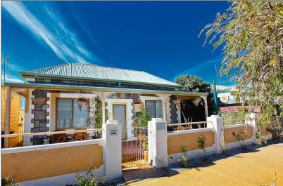 Emaroo Cottages - Tourism Canberra 1