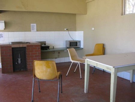 Lake View Broken Hill Caravan Park - Tourism Canberra 0
