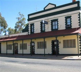 Old Willyama Motor Inn - Tourism Canberra 1