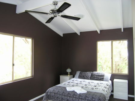 Lilacs Waterfront Villas And Cottages - Tourism Canberra 2