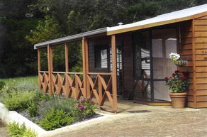 Nornalup Riverside Chalets - Tourism Canberra 0