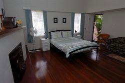 My Place Colonial Accommodation - Tourism Canberra 1