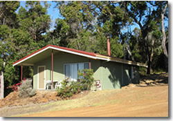 Country Cottages - Tourism Canberra 4