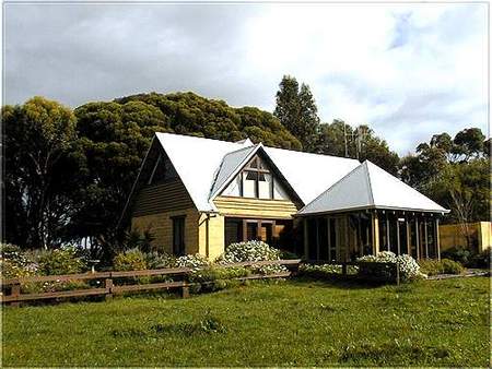Chalet Arunga - Tourism Canberra 3