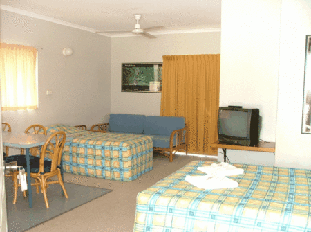 River Of Gold Motel - Tourism Canberra 2