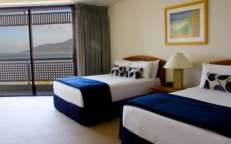 Rydges Esplanade Resort Cairns - Tourism Canberra 1