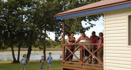 Discovery Holiday Parks - Lake Kununurra - Tourism Canberra 1