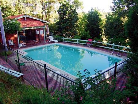Falls Retreat Bed And Breakfast - Tourism Canberra 3