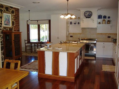 Poplar Cottage Bed And Breakfast - Tourism Canberra 0