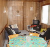 Dunsmore Holiday Unit - Tourism Canberra
