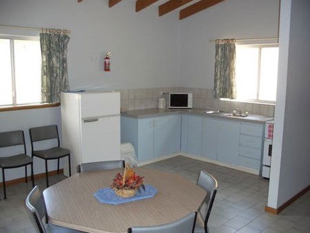 Cervantes Holiday Homes & Units - Tourism Canberra 1