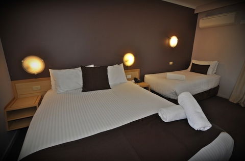 Best Western Hospitality Inn Carnarvon - Tourism Canberra 3