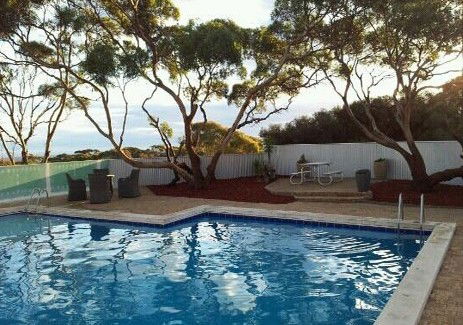 Eucla Motor Hotel - Tourism Canberra 2