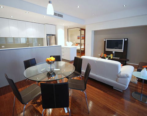 Gallery Suites - Tourism Canberra 1