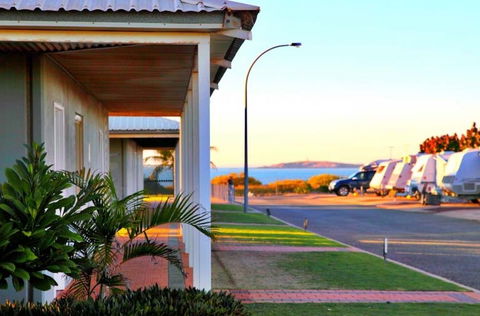The Cove Holiday Village - Tourism Canberra 2