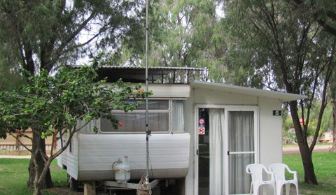 Lake Clifton Caravan Park - Tourism Canberra 3