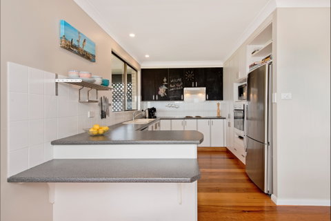 Apricari - Tourism Canberra 2