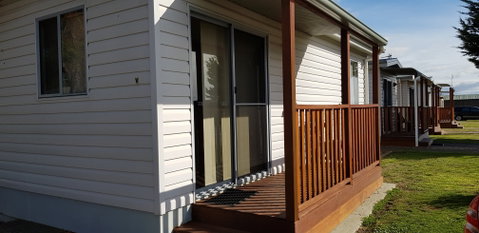 Bay View Holiday Village - Tourism Canberra 1