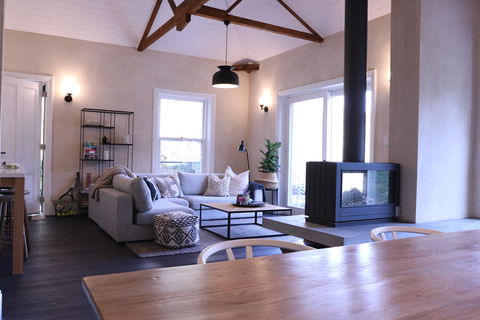 Belle's Cottage - Tourism Canberra 0