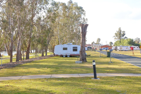 Bridgewater Public Caravan Park - Tourism Canberra 1