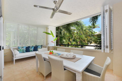 Cayman Villas Port Douglas - Tourism Canberra 2
