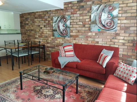 Centennial Terrace Apartments - Tourism Canberra 0