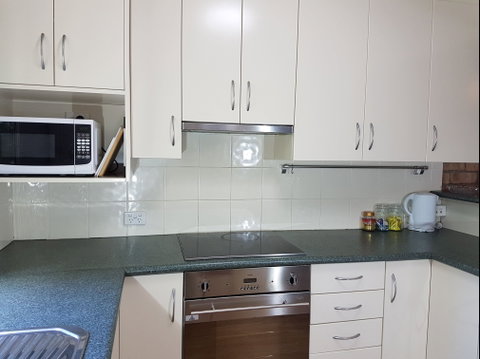 Centennial Terrace Apartments - Tourism Canberra 1
