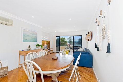 Dolphin Cove  North Haven - Tourism Canberra 1