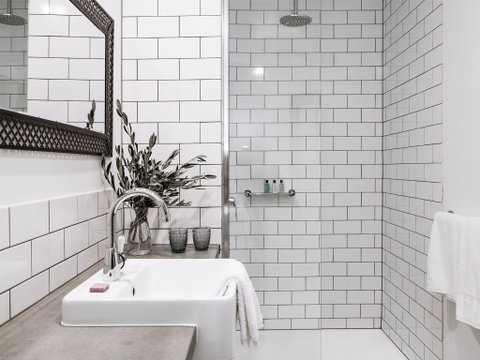 Farmers Arms Hotel Daylesford - Tourism Canberra 1