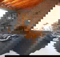 George's Place - Tourism Canberra